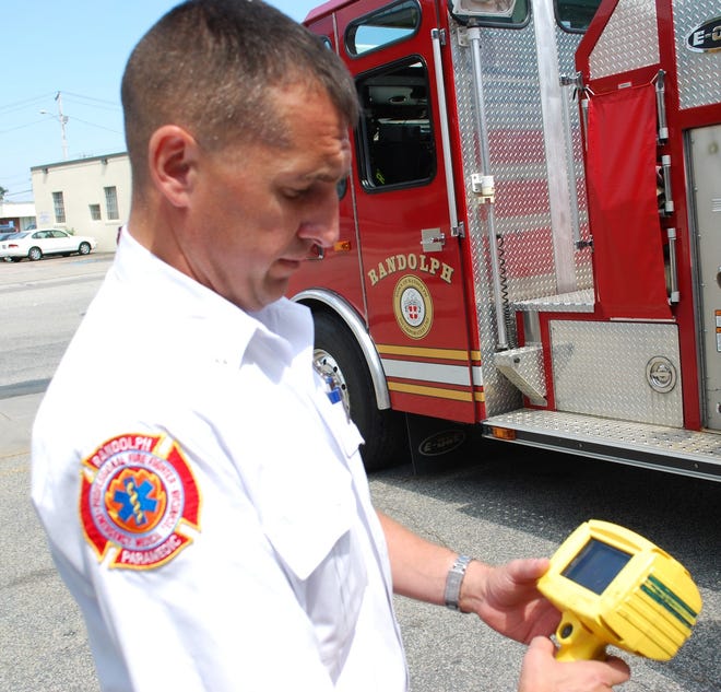 Fire Capt. Jason Cox demonstrates how to use a thermal camera.