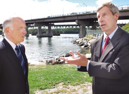 George Campbell, left, the New Hampshire Department of Transportation commissioner, and Gov. John Lynch visited Hilton Park near the Little Bay Bridges and General Sullivan Bridge on Thursday to kick off the first phase of the Spaulding Turnpike Newington-Dover project.