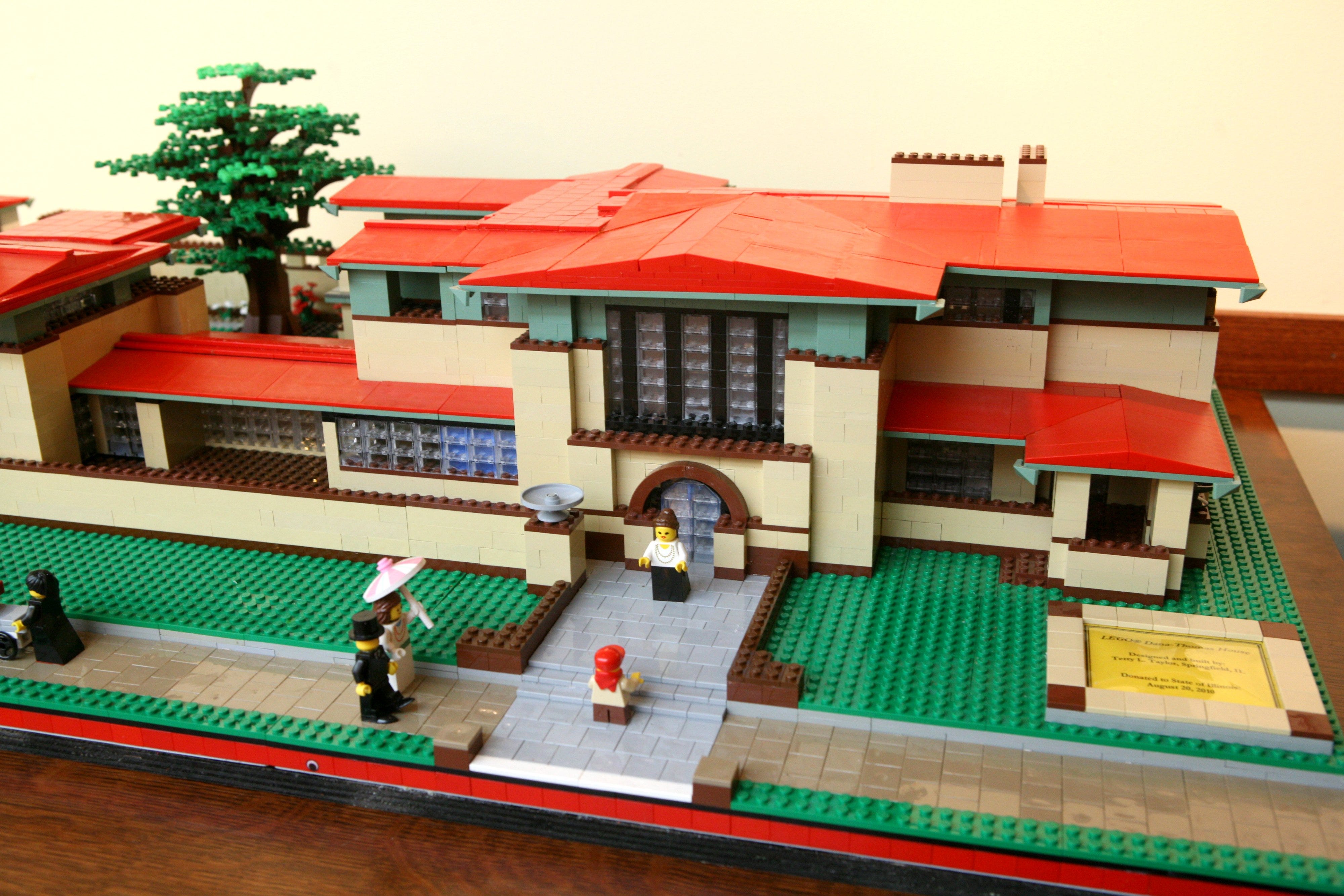 builds LEGO version of House