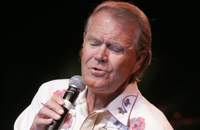 Glen Campbell, scheduled to perform Thursday night at the Topeka Performing Arts Center, has canceled the concert, TPAC announced Tuesday.