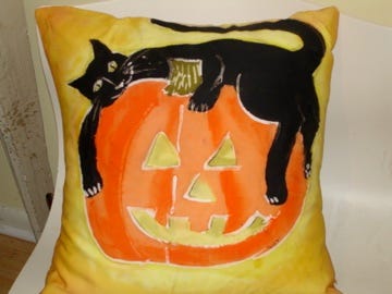 A costume contest winner will be awarded with a custom batik pillow created by artist Wendy Tatter from 5 to 9 p.m. Oct. 30 during Uptown Saturday Night at W.B. Tatter Studio Gallery, 76A San Marco Ave.