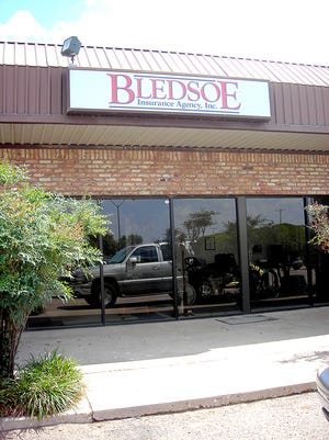 Bledsoe Insurance Agency - 5143 69th Street, telephone (806) 794-8686
