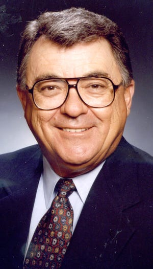 Charles Pasqua, the first mayor of Gonzales, passed away on Tuesday, Jan. 4 at his home in Gonzales.