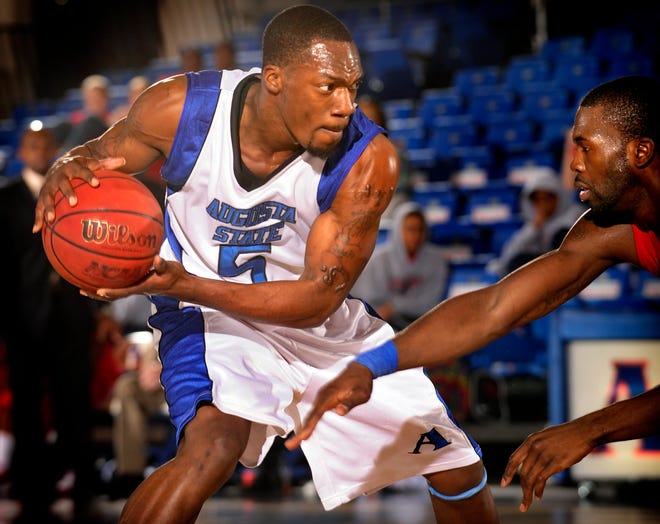 Augusta State's Howard Brown prepares to make a move in Saturday's Peach Belt Conference victory over Columbus State.