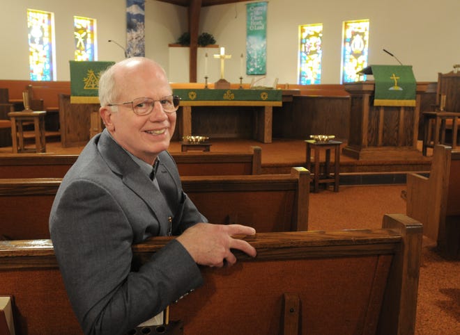 Uniontown's Grace United Church of Christ's pastor, Rev. Richard Beck is stepping down after 38 years.