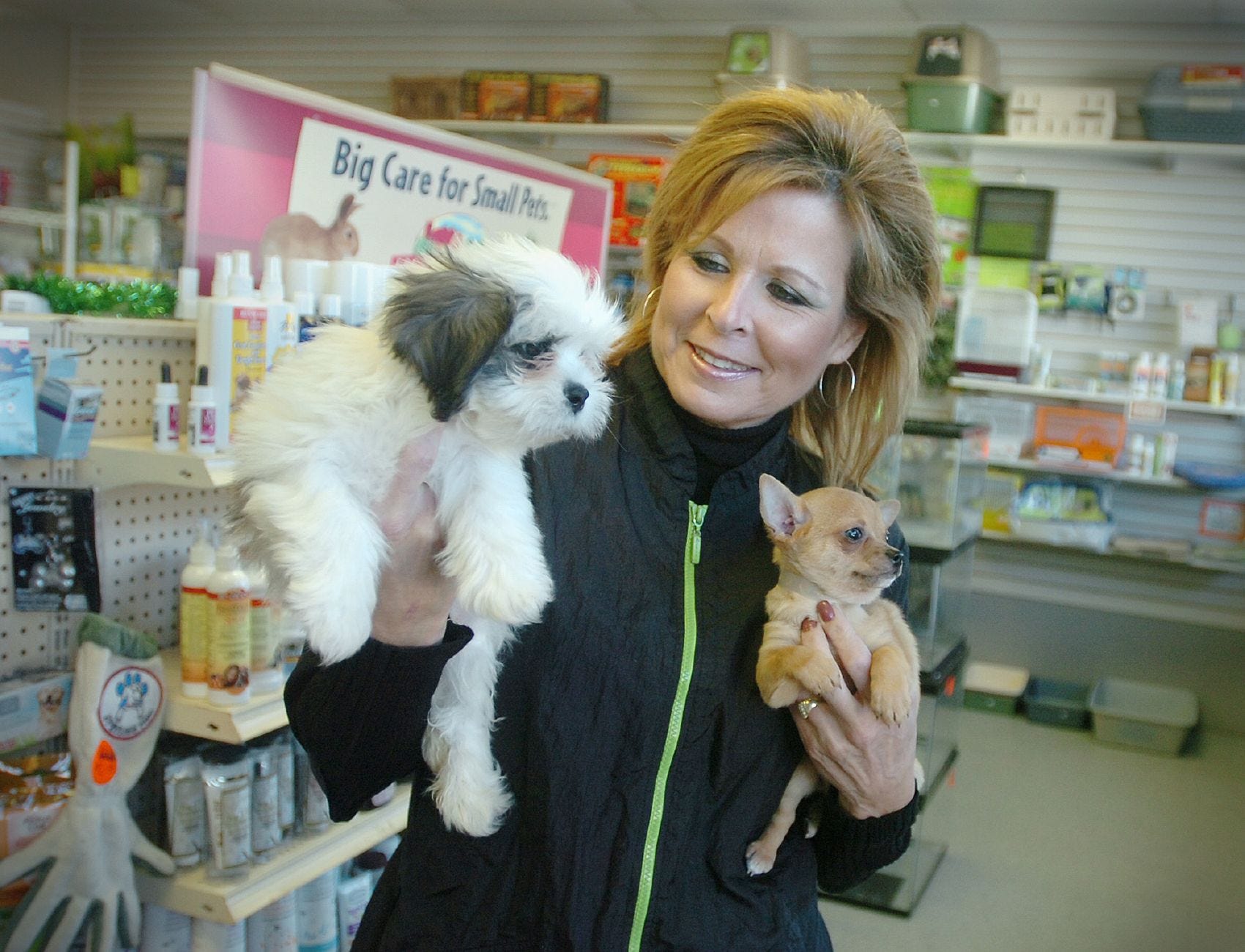 Quincy pet shop closing, but owners to expand Hanover store