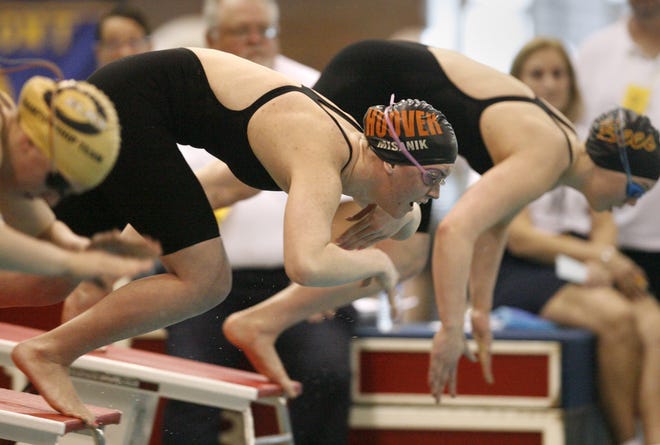 Hoover's Jacquelyn Misanik in the 200 free relay with a time of 1:39.53.