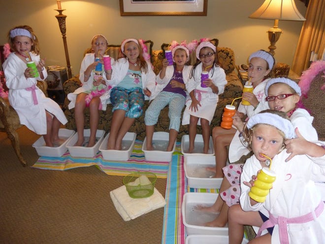 Brooke Spreitzer (third from right) had her ninth birthday party at the Ponte Vedra Inn & Spa.