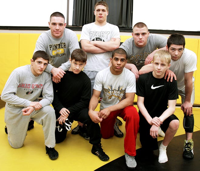 INDEPENDENT GLENN B. DETTMAN
n State bound Perry High School wrestlers include (front row, left to right) Mitch Newhouse, Artem Timchenko, Tanner Lemon, David Bavery, (back row) Anthony Wise, JoJo Tayse, Doug Mayes and Zach Dailey.
No Published Caption