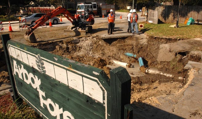 Water main break: JEA was called to the Arbor Forest subdivision near Loretto Road after a water main broke and created a sinkhole. Crews turned the water off and repaired the line.