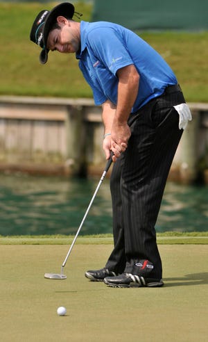 Rory Sabbatini misses his birdie putt on 18 miss during the first round of The Players Championship at TPC Sawgrass Players Stadium Course in Ponte Vedra Beach on Thursday.