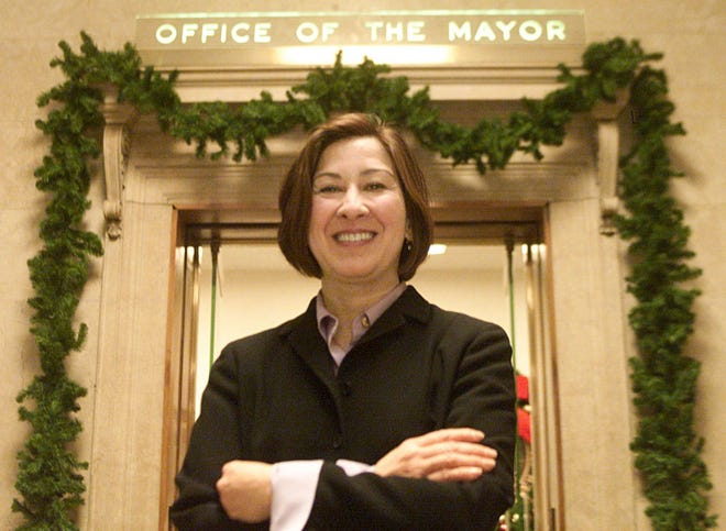 Rockford native Sarah Pang, shown in 1999, served as first deputy chief of staff for Chicago Mayor Richard Daley.