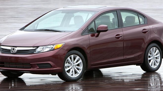 Small tweaks give new Civic better gas mileage, sleeker styling