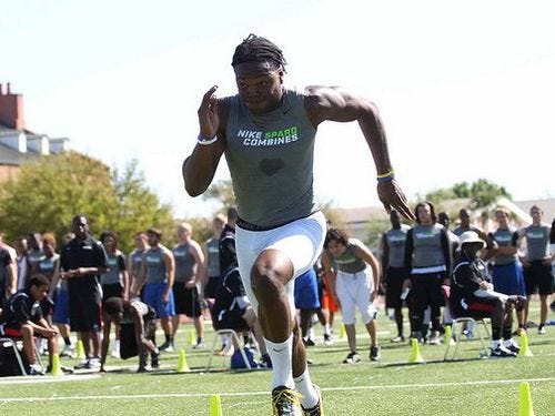 Derrick Henry runs at the Nike combine in Orlando in March.