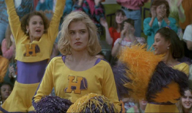 How can I possibly look as cute as Kristy Swanson?