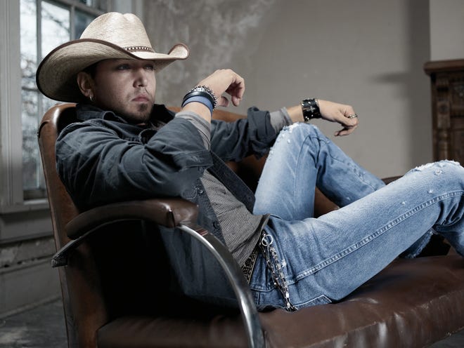 Jason Aldean hit it big with the No. 1 single "She's Country."