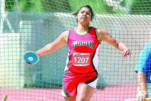 Former Borger standout J'Cee Pool, who won the state championship in the discus and was second in the shot, Wednesday signed a track scholarship agreement with Texas Tech.