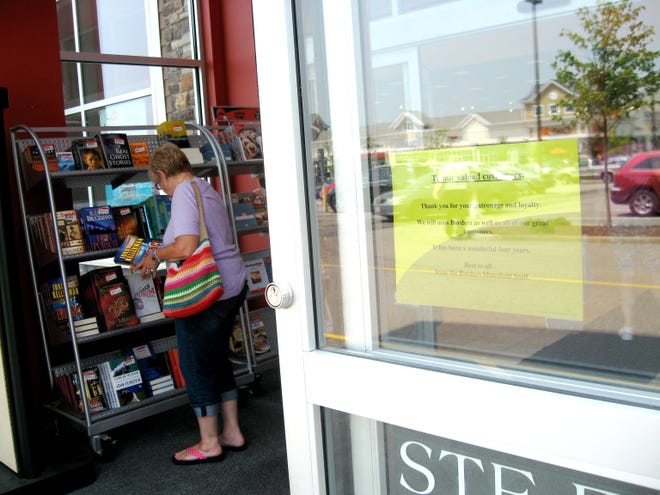 The Borders located at Mansfield Crossing is one of the many stores of the book store chain that will be closing.