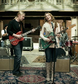 Husband and wife Derek Trucks and Norwell native Susan Tedeschi bring their band to Boston on Wednesday.