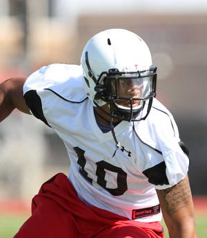 Texas Tech safety Pete Robertson works on a drill during practice in Lubbock. (Zach Long)