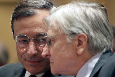The bankers Mario Draghi, left, and Jean-Claude Trichet suggest that federalist policy could help the euro zone countries.