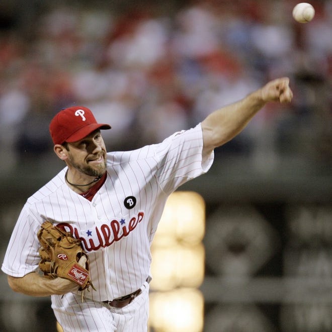 Philadelphia starting pitcher Cliff Lee earned his sixth shutout
of the season on Monday.