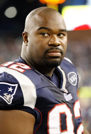 Defensive tackle Albert Haynesworth seems to have turned over a new leaf with the Patriots.