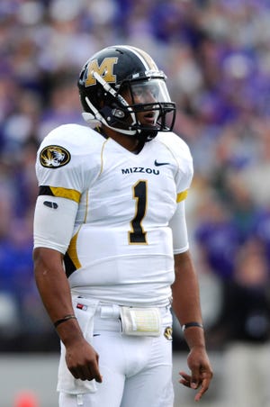 Missouri quarterback James Franklin was 19 of 35 for 214 yards in the Tigers’ 24-17 loss to 20th-ranked Kansas State.