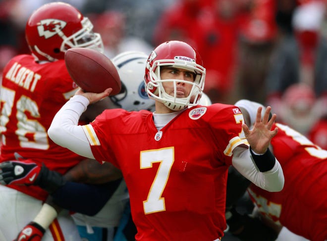 If the cards fall right, the Patriots may face former Pat Matt Cassel and the Kansas City Chiefs in the playoffs.