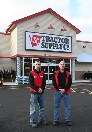 Assistant Manager Alan Fortine and Manager George Pappas have been welcoming customers to Tractor Supply since the store opened on Nov. 19.