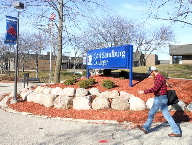 The campus of Carl Sandburg College was a busy place Friday morning, but apparently few were aware that it was the anniversary of the Carl Sandburg’s birth.