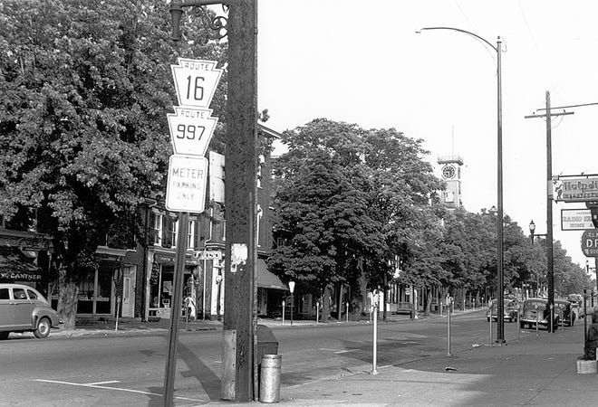 A view of East Main Street in Waynesboro looking toward Town Hall in 1947.