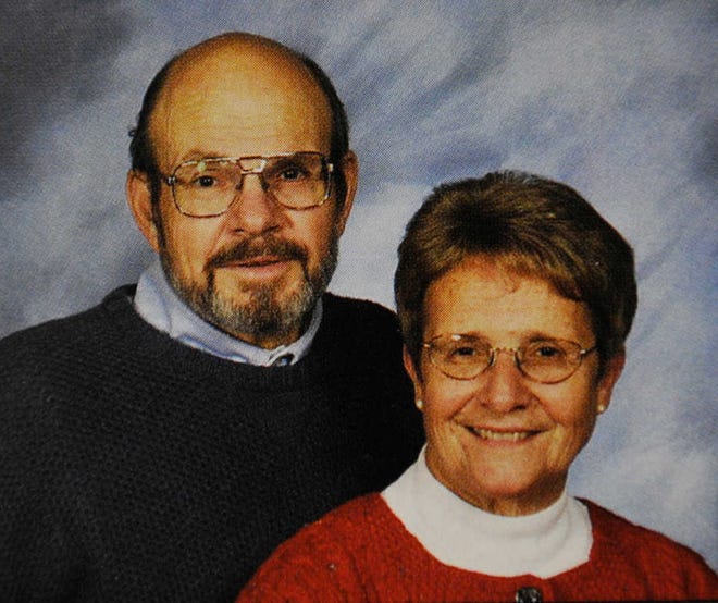 Jerry and Barbara Heil are shown. Family members of the Minnesota couple missing in the Italian cruise ship disaster on Tuesday said they accept the decision to end the search. (AP Photo/St. Pius X Church Directory Photo, Olan Mills Studios)
