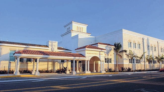 Palm Beach Public School earned accolades from Gerard Robinson, state commissioner of education, for the school’s ranking of 172 out of the state’s 1,795 elementary schools in 2011.