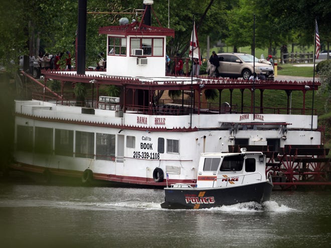 Police recovered the body of the 20-year-old University of Alabama student Charles Edward Jones III, who fell into the Black Warrior River Thursday night. Jones fell off of the Bama Belle during a sorority party hosted by Delta Sigma Theta on the riverboat based in Tuscaloosa.