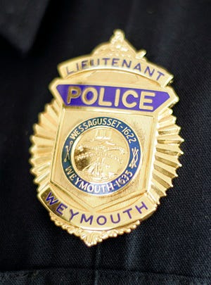 WEYMOUTH 3/8/10 TO THE RESCUE Weymouth Police Lt.Rick Abbadessa 
GREG DERR/ THE PATRIOT LEDGER