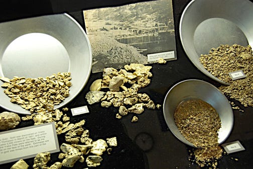 Prior to the Wednesday burglary, Siskiyou County’s $3 million gold collection was proudly displayed at the courthouse entrance. It was the only known collection of its kind, and featured pieces from Siskiyou County mines.