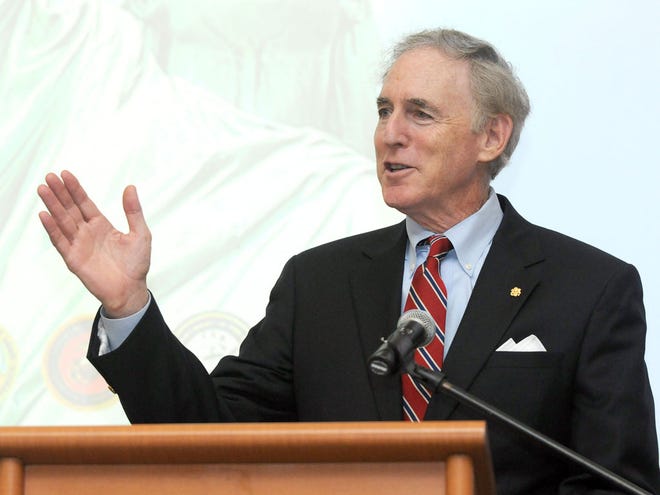 Rep. Cliff Stearns speaks at a Veterans Day event in this Nov. 8, 2011 file photo.