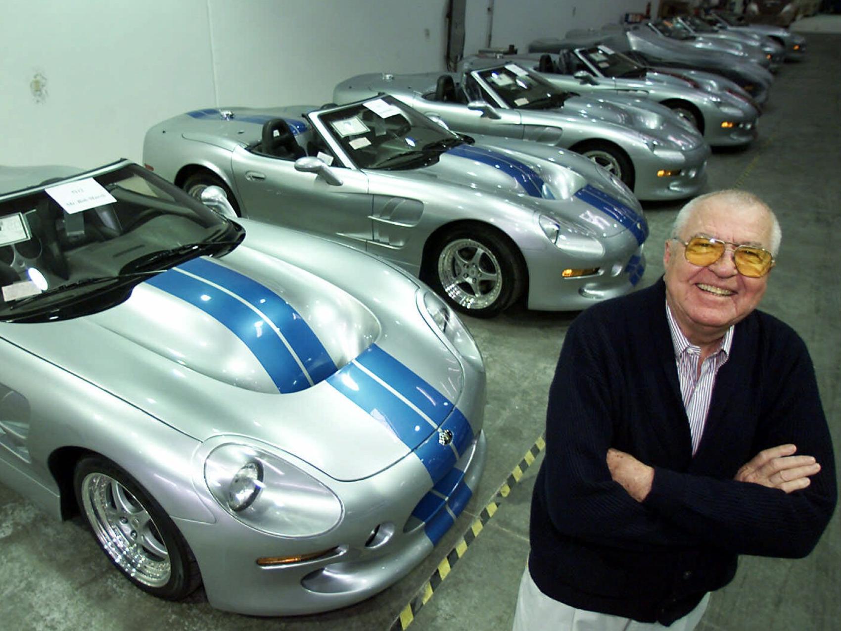 Legendary car designer Carroll Shelby dies