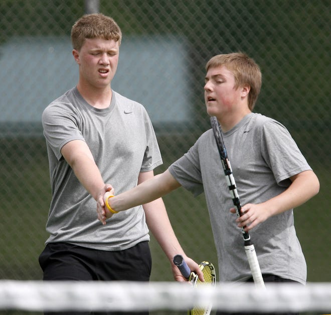 Hoover state tennis qualifiers Mike O'Connor (left) and Rob DeMarco.