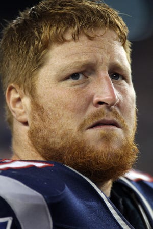 New England Patriots' center Dan Koppen during the fourth quarter of a preseason NFL game against the New York Giants at Gillette Stadium, Thursday, Sept. 1, 2011, in Foxborough, Mass. (AP Photo/Stew Milne)