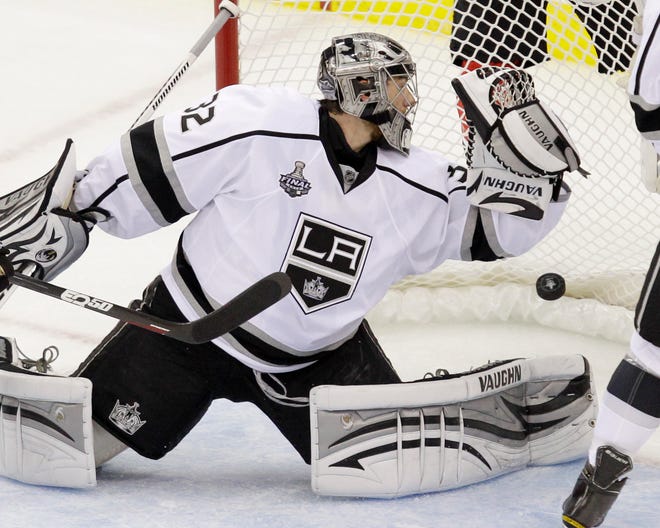 Only this shot by New Jersey's Patrik Elias beat Kings goalie Jonathan Quick in Los Angeles' Game 1 overtime win.