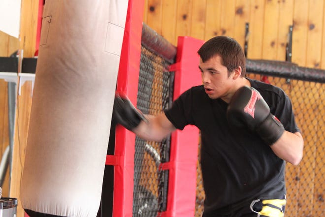 Local boxer Beau Hamilton, 24, trains last week at Dosomthin Athletics in Yreka.