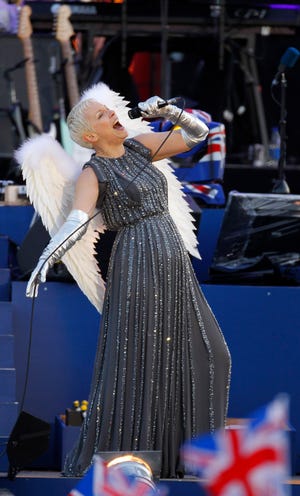 Annie Lennox performs at the Queen's Jubilee Concert in front of Buckingham Palace, London, Monday, June 4, 2012. The concert is a part of four days of celebrations to mark the 60 year reign of Britain's Queen Elizabeth II.