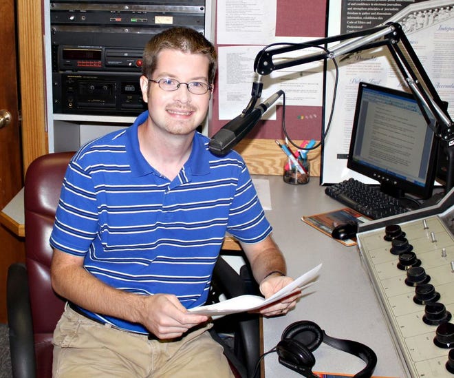 Kent Casson, news director at WJEZ in Pontiac, will be leaving the station after Friday to continue to grow his website and podcasts related to farming and agriculture in Central Illinois.
