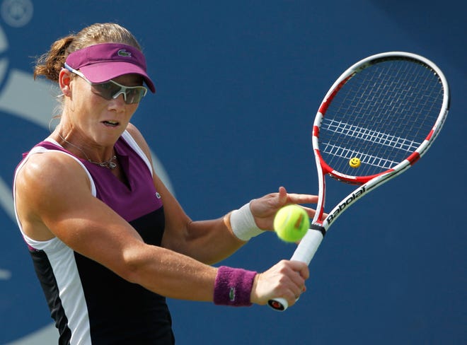Sam Stosur of Australia returns a shot to Coco Vandeweghe during last year’s U.S. Open in New York. The defending U.S. Open champion, Stosur is among the fittest women on the Women’s Tennis Association tour.
