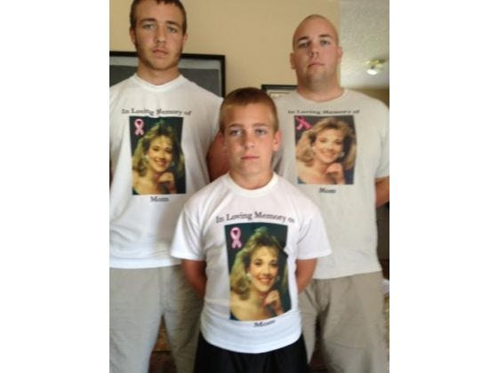 T-shirts that honor the memory of their mother Leigh Anne Price.