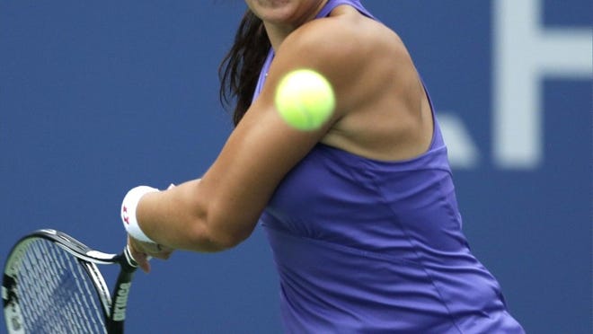 Marion Bartoli advanced to the second round of the Pan Pacific Open after losing only five games in her first match.