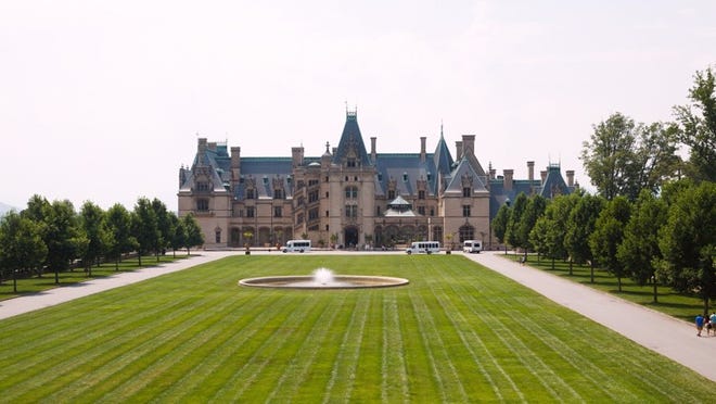 In Asheville, N.C., America’s largest home, the 250-room Biltmore House, is situated on 8,000 acres, including a renowned gardens designed by Fraderick Law Olmsted, father of American landscape architecture. The estate was the vision of George Washington Vanderbilt. Photo by Tom Tracy
