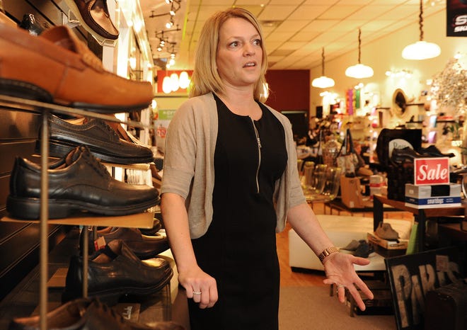 At Sole Central, owner Michelle Costa talks about Small Business Saturday and the store's plans to offer deals to customers.